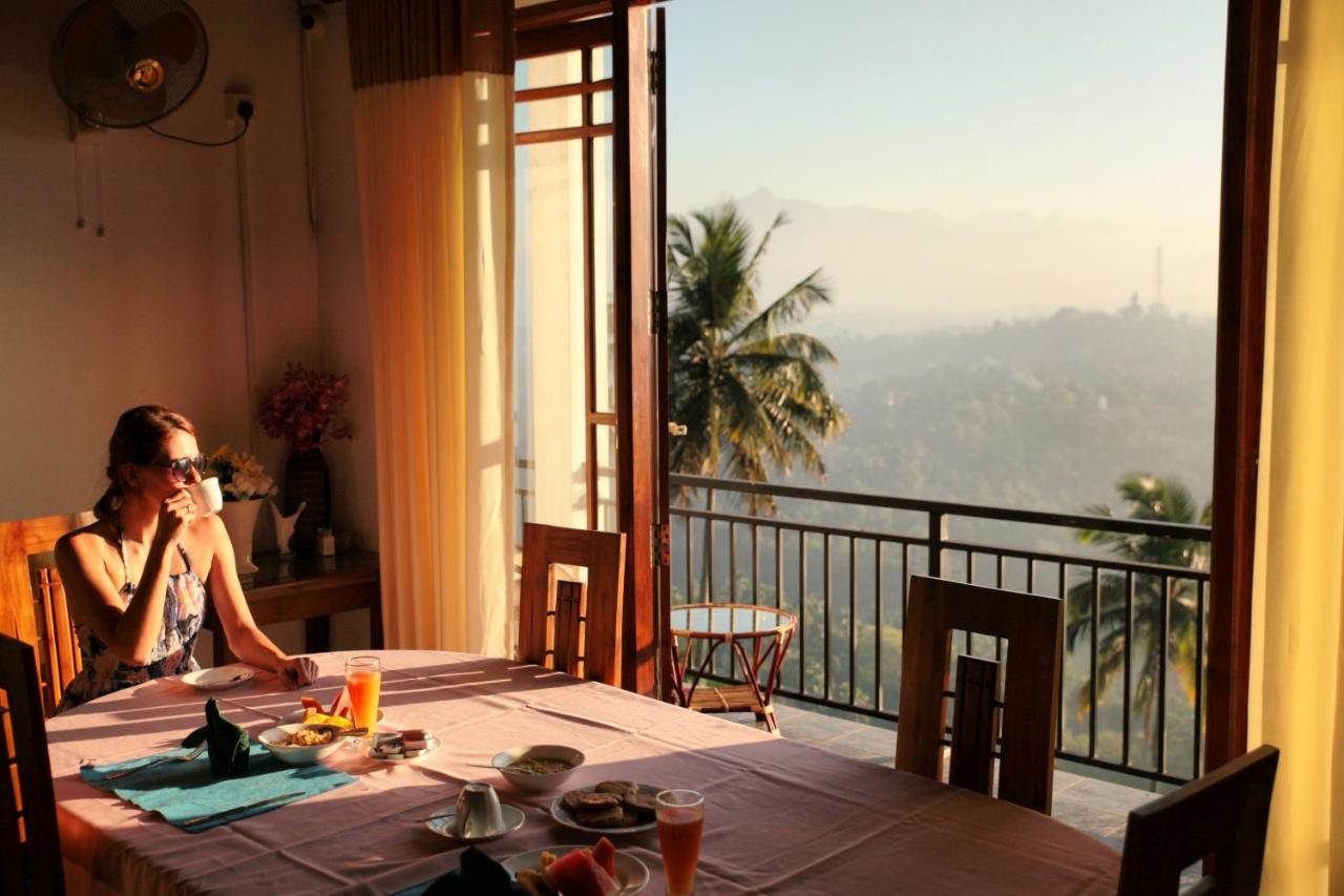 Serenity Hill Oasis Hotel Kandy Ngoại thất bức ảnh